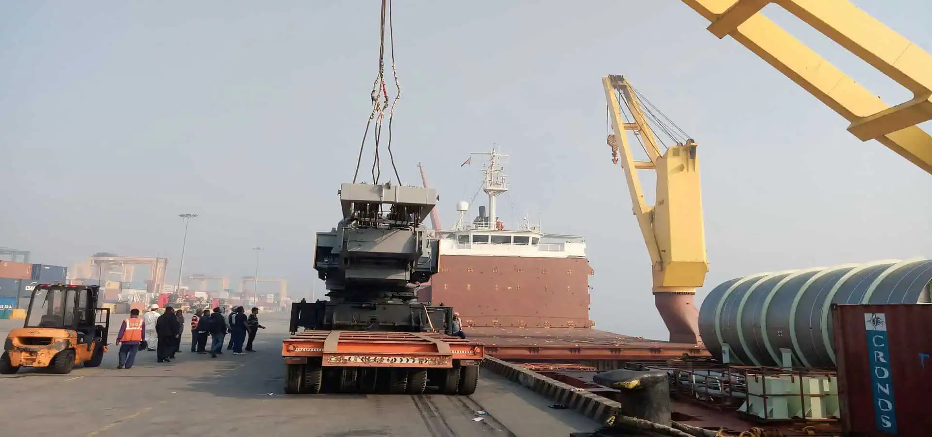 Heavy Lift - Project Cargo Handling In Chittagong Port - Bangladesh